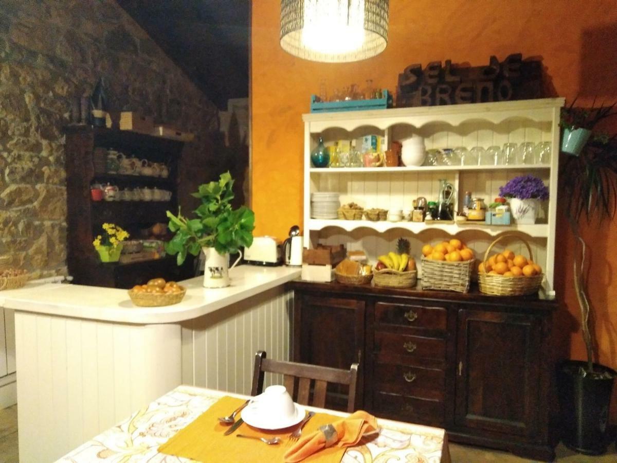 בית הארחה Udias 	Casa Sel De Breno מראה חיצוני תמונה